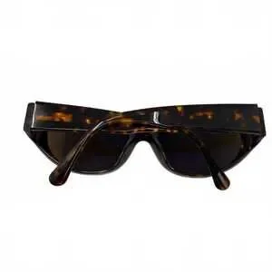 Oliver Peoples | Accessories | Oliver Peoples Exton Brown  display picture 1